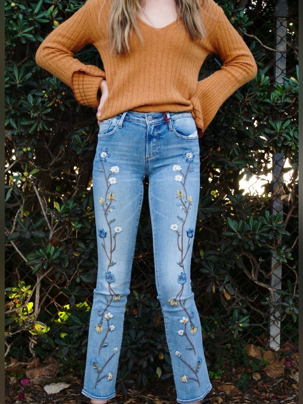 Driftwood Kelly Floral Embroidered Jeans